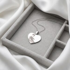 foto dije corazon collar